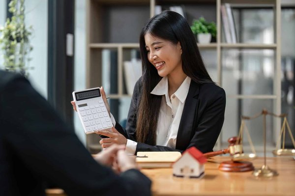 Quelle est la différence entre un conseiller financier et un conseiller en gestion de patrimoine à Nîmes ?